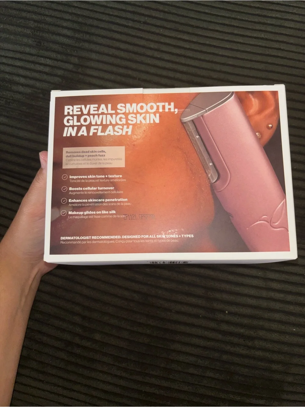 Dermaflash Luxe+ Sonic Dermaplaning Device Limited Edition Rose Gold